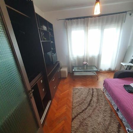 Апартаменти Cozy Studio In Center Бухарест Екстер'єр фото